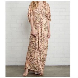 Elegant palm Print Maxi Dress